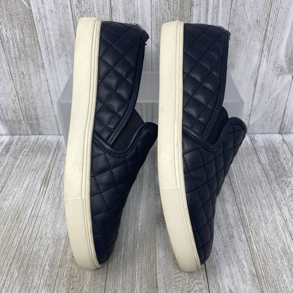 Steve Madden Ecentrcq Slip-On Comfort Shoes Women's Size 8.5M Black Quilted - Picture 7 of 9